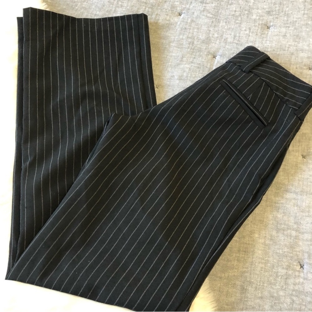 🎀 deal! Express pinstripe trousers - like new